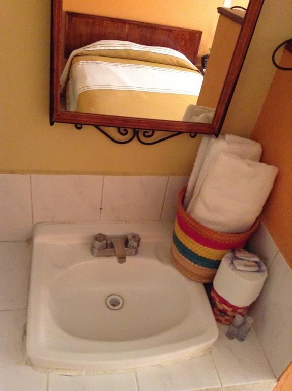Los Faroles Hotel Uruapan (Michoacan) Chambre photo